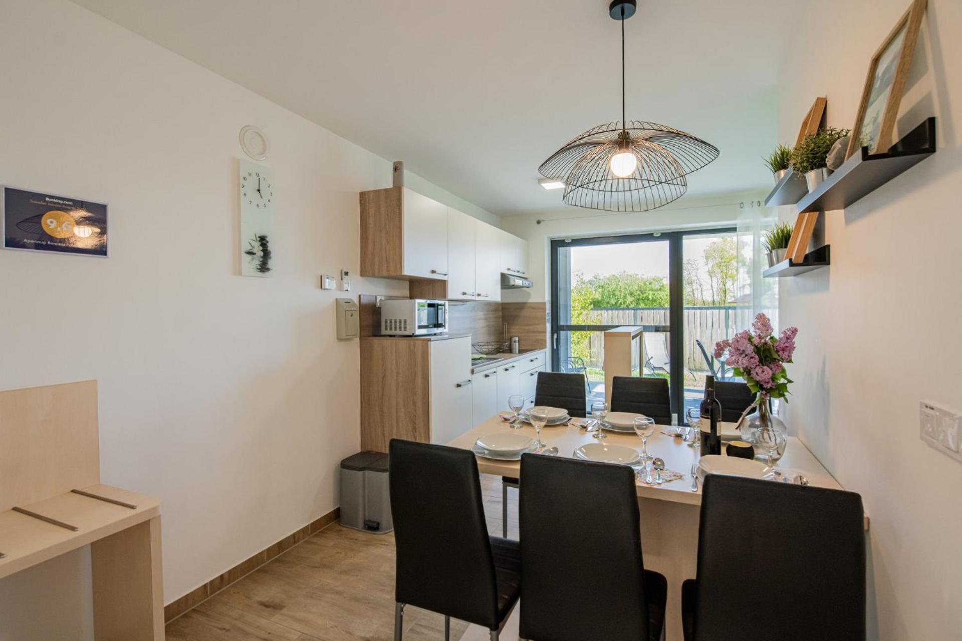 Apartmaji Banonia " Poletni Vetrc " Banovci Ngoại thất bức ảnh